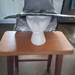 La & Com Camouflage Sun Hat with Neck Flap, Nwots